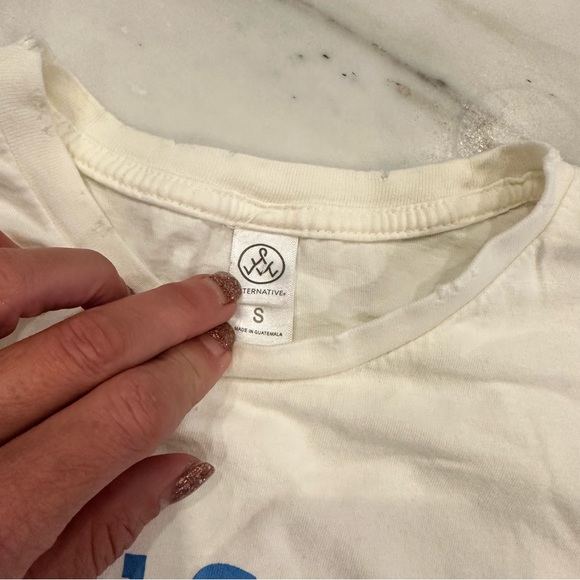 OLE MISS REBELS women’s size small distressed tshirt that’s Alys Let’s Go Rebs - Picture 7 of 7